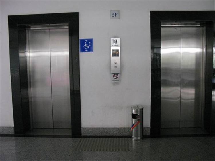 南汇电梯回收公司